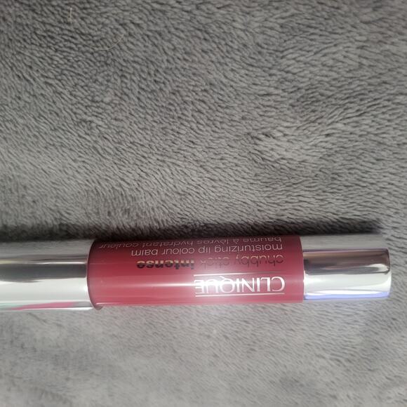 Clinique Chubby Stick 06 Roomiest Rose Moisturizing Lip Color
Balm - Picture 3 of 3